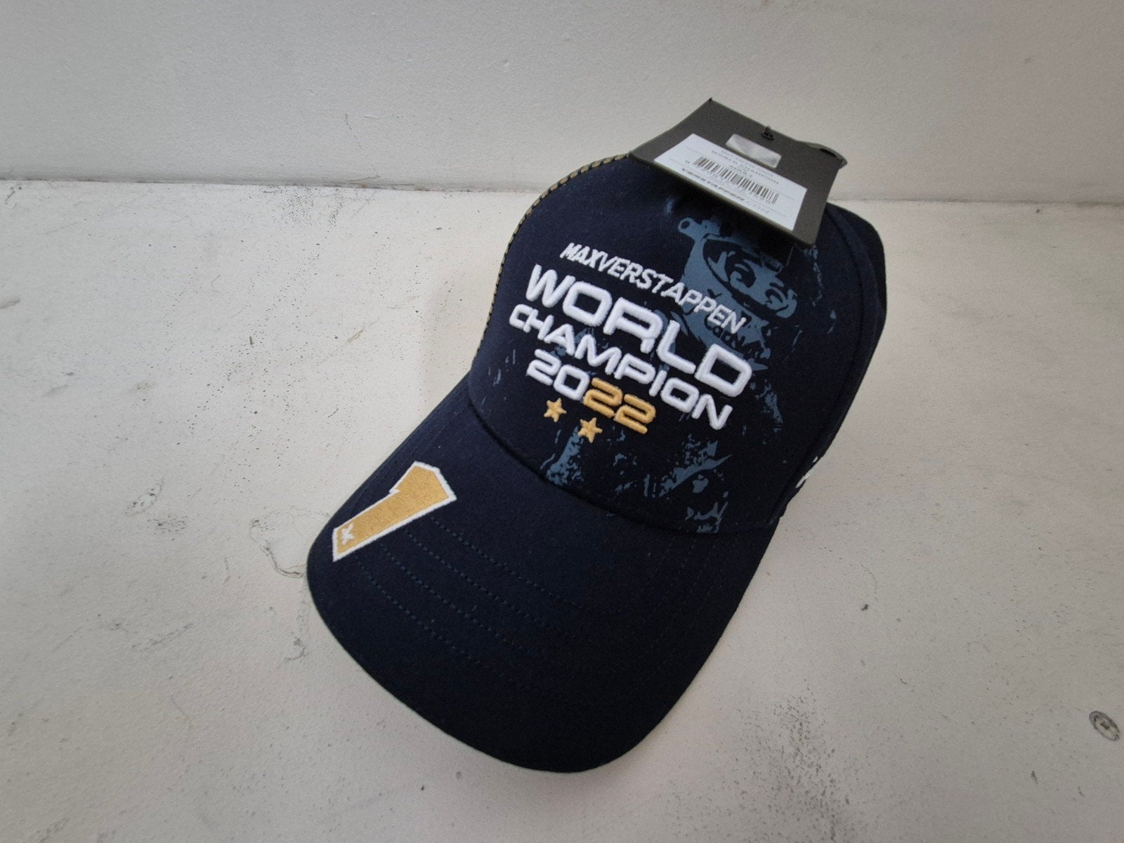 2x max verstappen world champion pet cap 2022, Ophalen, Nieuw, One size fits all, Pet