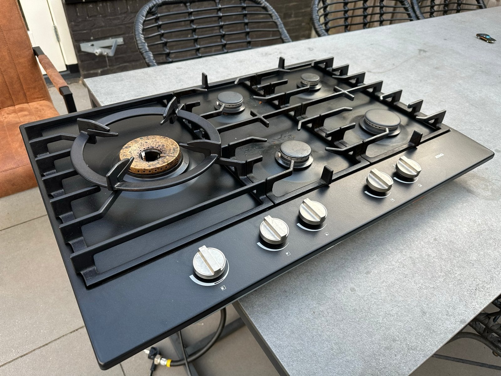 Scherpe prijs: ATAG HG7592EBA gasfornuis met wokbrander, Ophalen, Gebruikt, Inbouw, Gas