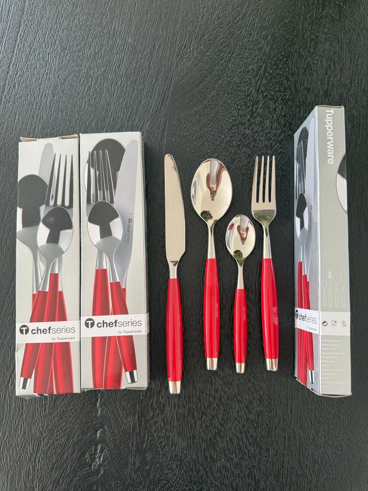 Tupperware Chefseries Bestekset - RVS met rode handvatten, Bestekset, Nieuw, Ophalen of Verzenden, Rvs of Chroom
