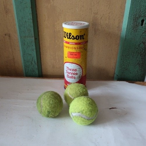 Wilson oud blik met tennisballen origineel, Gebruikt, Ballen, L00, Ophalen of Verzenden