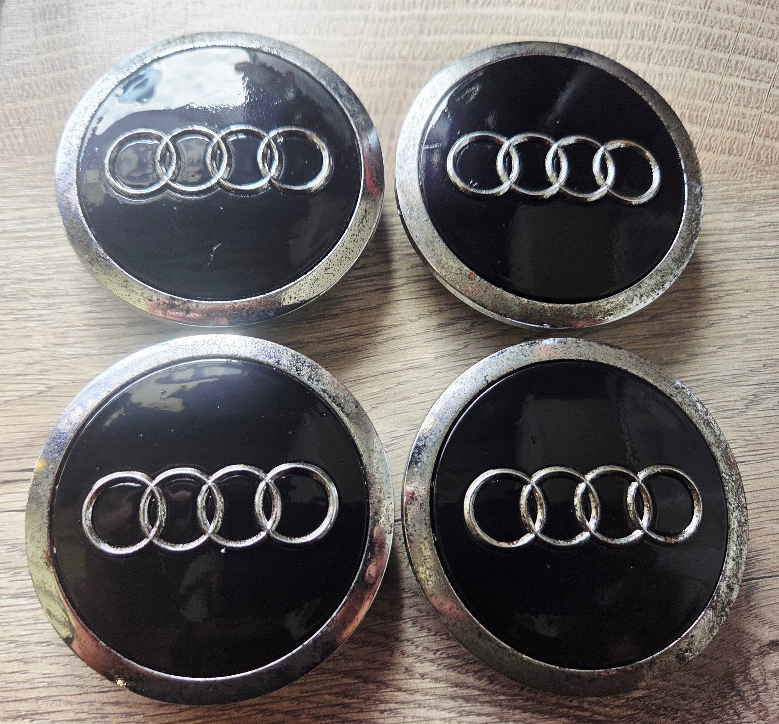 ORIGINELE AUDI NAAFDOPPEN 70MM, Ophalen of Verzenden, Gebruikt