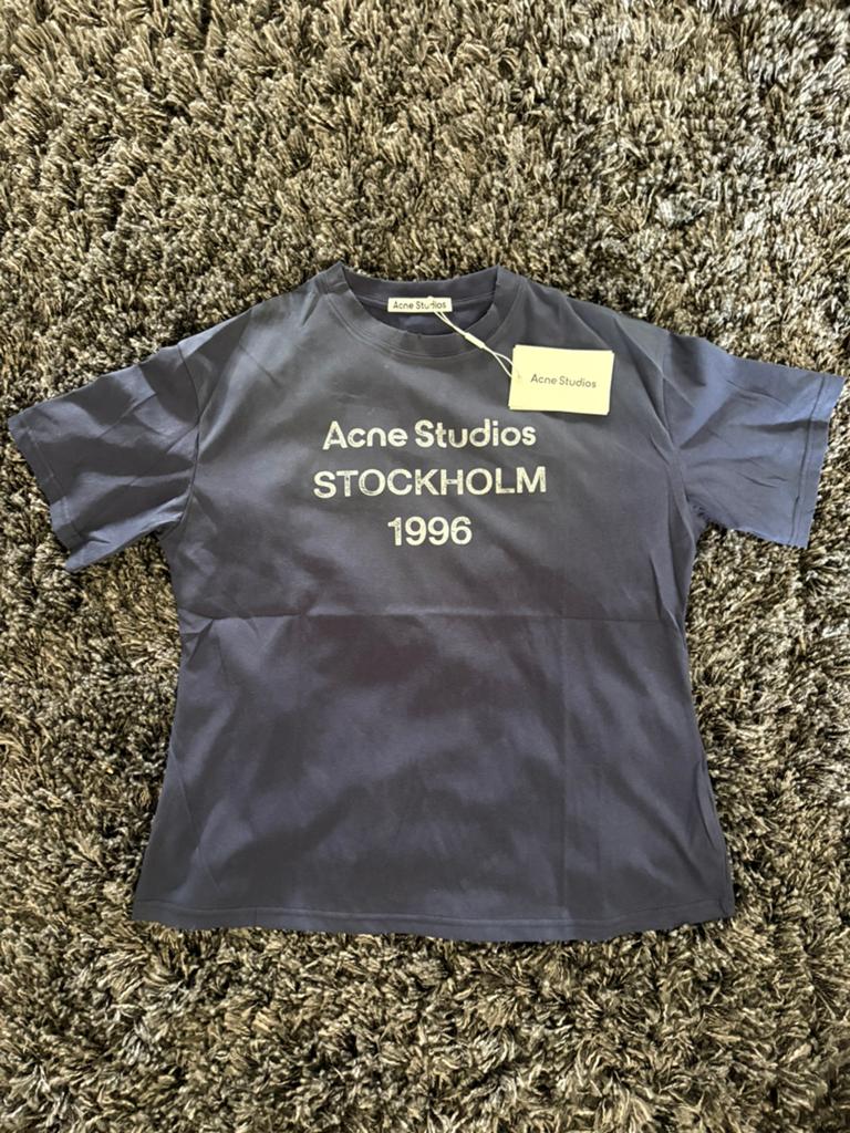Acne studios S/M beschikbaar, Ophalen of Verzenden, Nieuw, Overige maten, Blauw