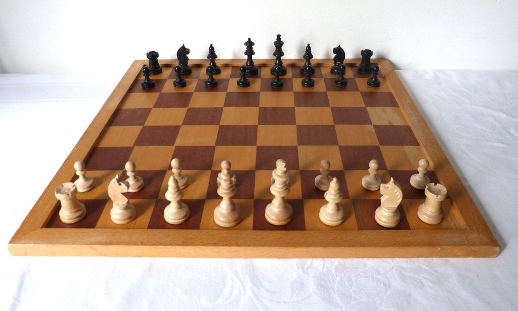 houten schaakspel, Hobby en Vrije tijd, Gezelschapsspellen | Bordspellen, Een of twee spelers, Ophalen of Verzenden, Gebruikt