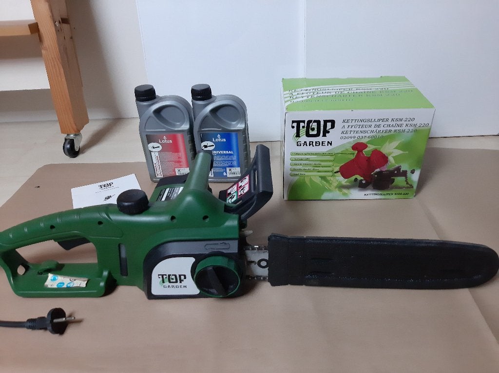 Elektrische kettingzaag + Kettingslijper, Ophalen, Gebruikt, Kettingzaag, 30 tot 70 mm