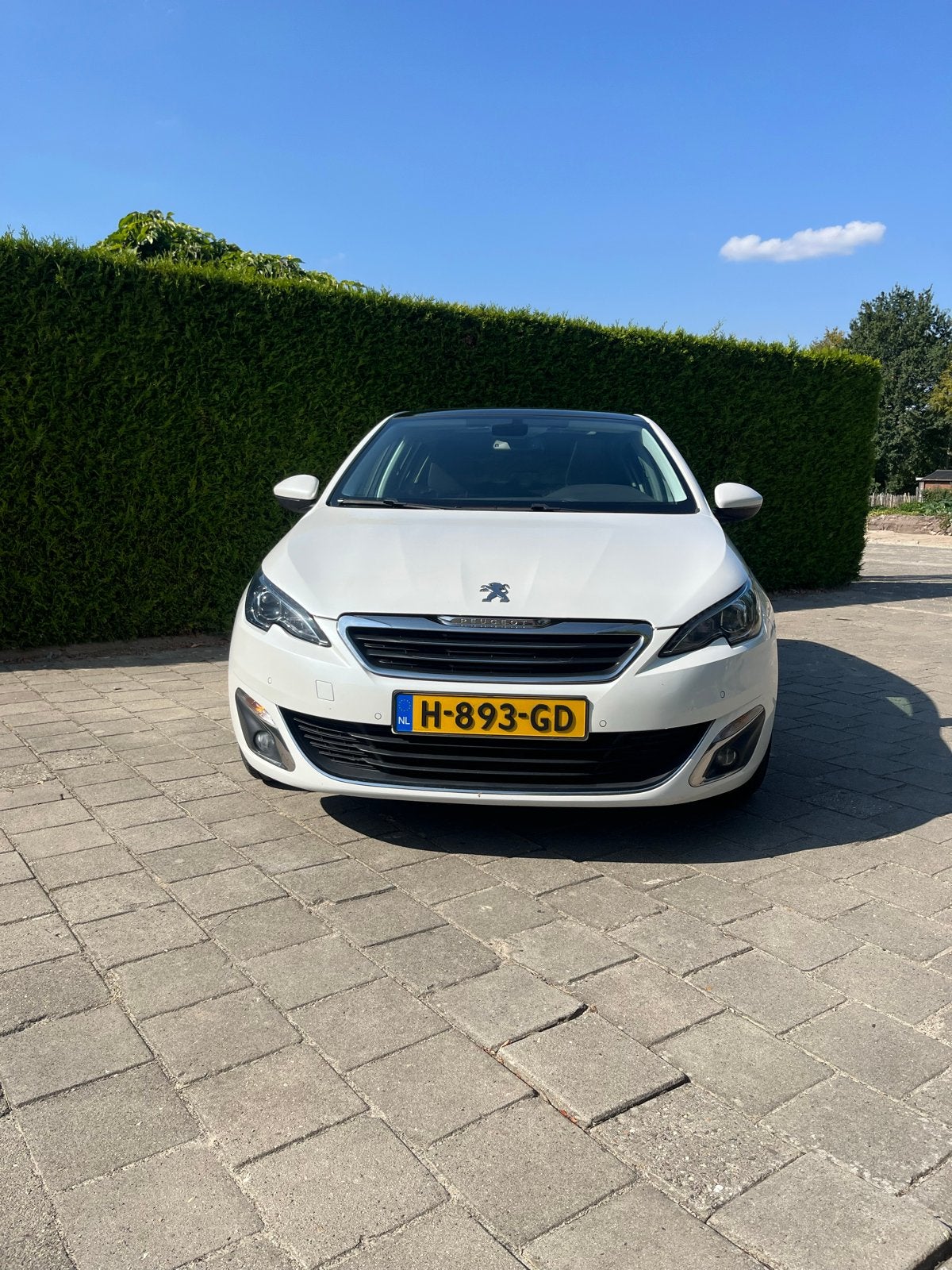 Peugeot 308 1.2E-THP 96/130 5-D AUT 2016 Wit, Auto's, Peugeot, 1199 cc, 610 kg, 1200 kg, 1125 kg
