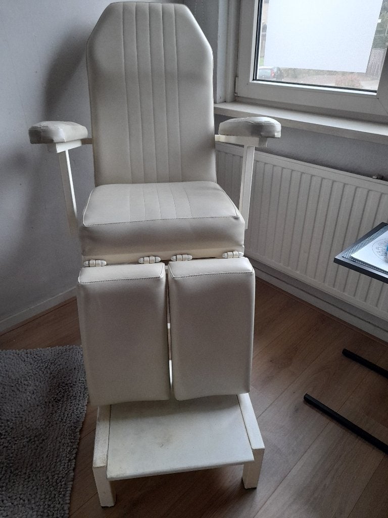 behandelstoel, Ophalen, Kunststof, Gebruikt, Wit