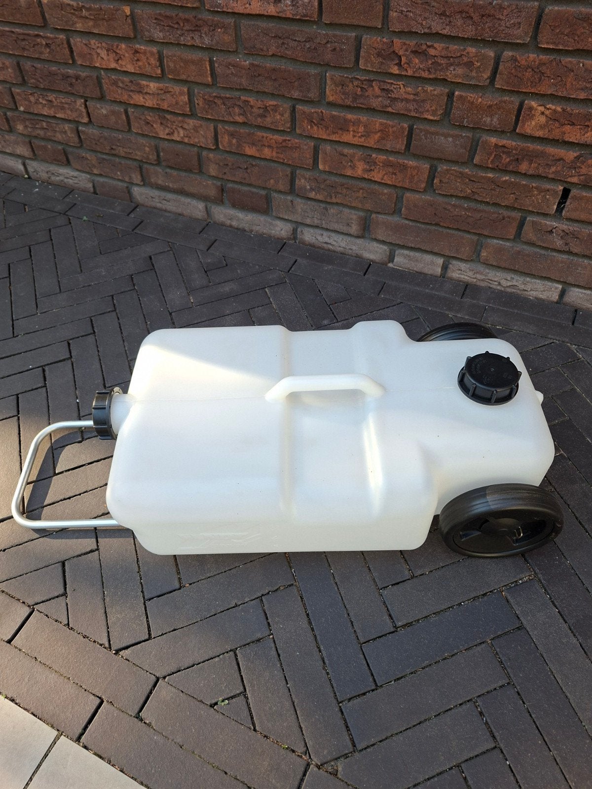 afvalwater tank op wielen Nieuw, Ophalen, Nieuw