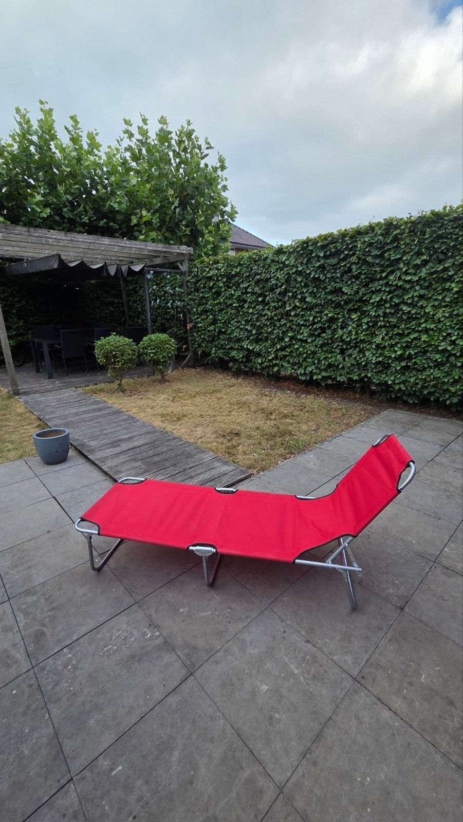Rode tuin ligbed, Ophalen, Zo goed als nieuw, Aluminium