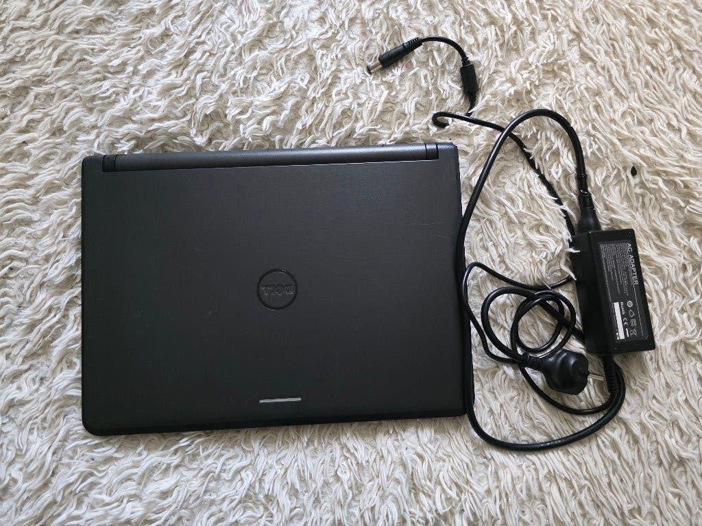 Dell Latitude laptop lees beschrijving, Gebruikt, Qwerty, 32 GB, 14 inch