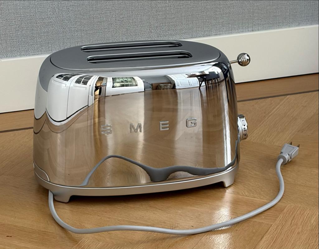 Smeg broodrooster chroom-Zo goed als nieuw - VS 120V stekker, Ophalen, Zo goed als nieuw, Uitneembare kruimellade
