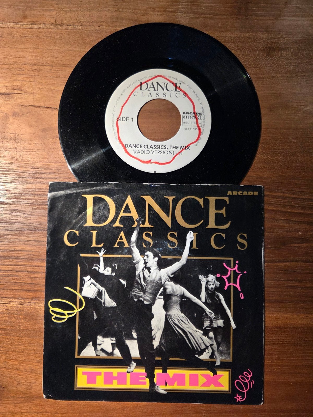 Dance Classics - Dance classics, the mix, Ophalen of Verzenden, Gebruikt, 7 inch