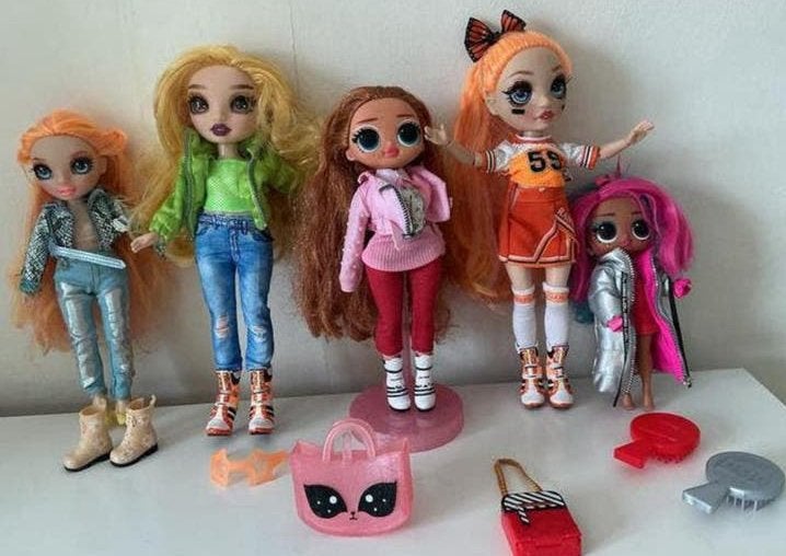 Rainbow High & LOL Surprise poppen met accessoires, Ophalen of Verzenden, Gebruikt, Overige typen