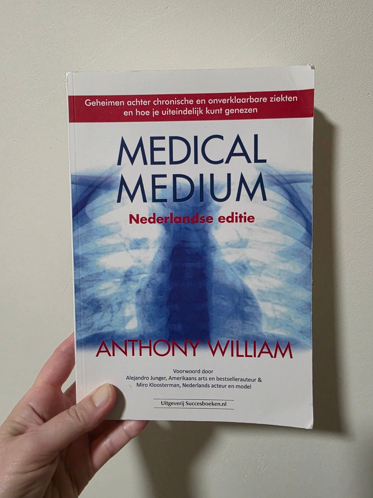 Anthony William - Medical medium - Nederlands, Boeken, Gelezen, Ziekte en Allergie, Ophalen of Verzenden, Anthony William