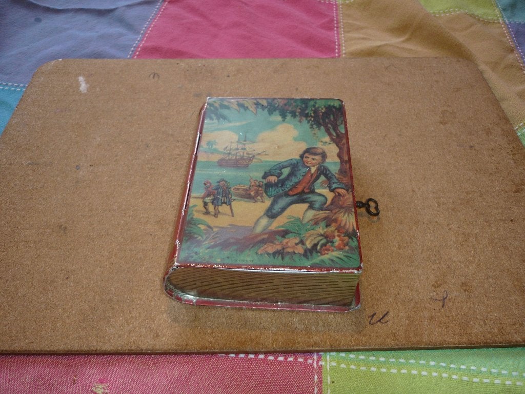 Mooie spaarpot met sleuteltje in goede staat, Ophalen of Verzenden, Zo goed als nieuw, Metaal of Blik, Dier