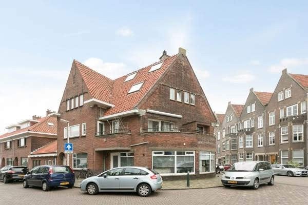 Te kooop apartment i een huis met 3 verdiep. in Scheveningen, Huizen en Kamers, Huizen te koop, Den Haag, A