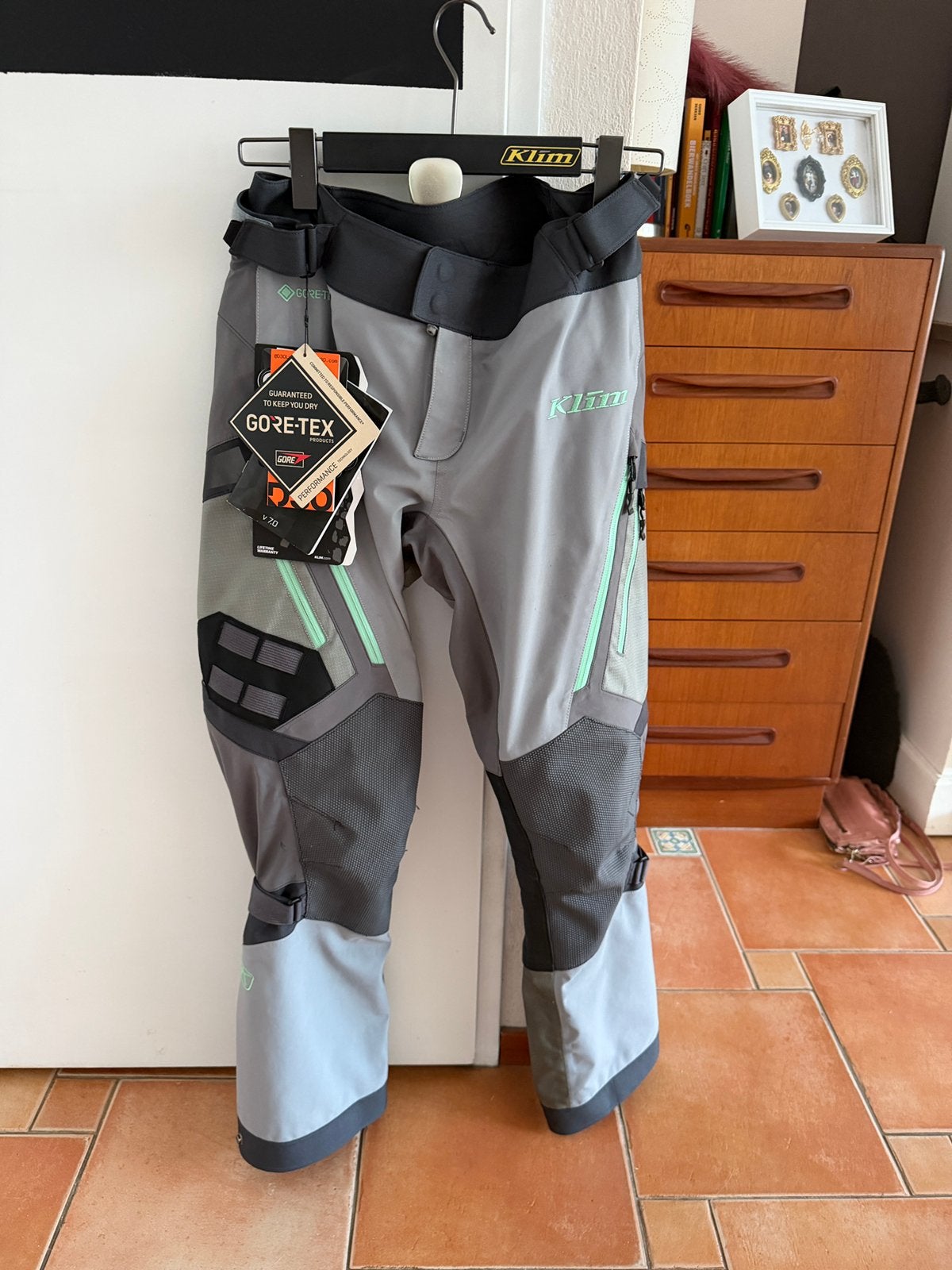 Klim artemis dames maat 6, Ophalen of Verzenden, Zo goed als nieuw, Dames, Broek