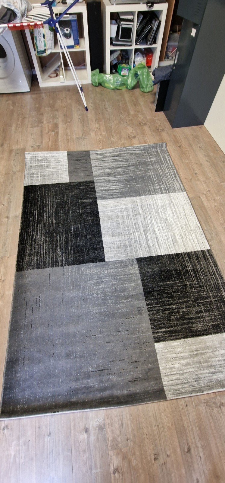 Modern grijs/zwart vloerkleed - 160x230 cm, 150 tot 200 cm, 200 cm of meer, Grijs, Ophalen of Verzenden