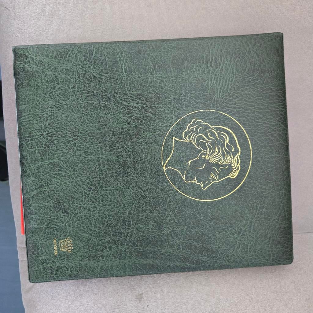 Muntenalbum Juliana/Beatrix 1967-1980, Ophalen of Verzenden, Nederland, Munten