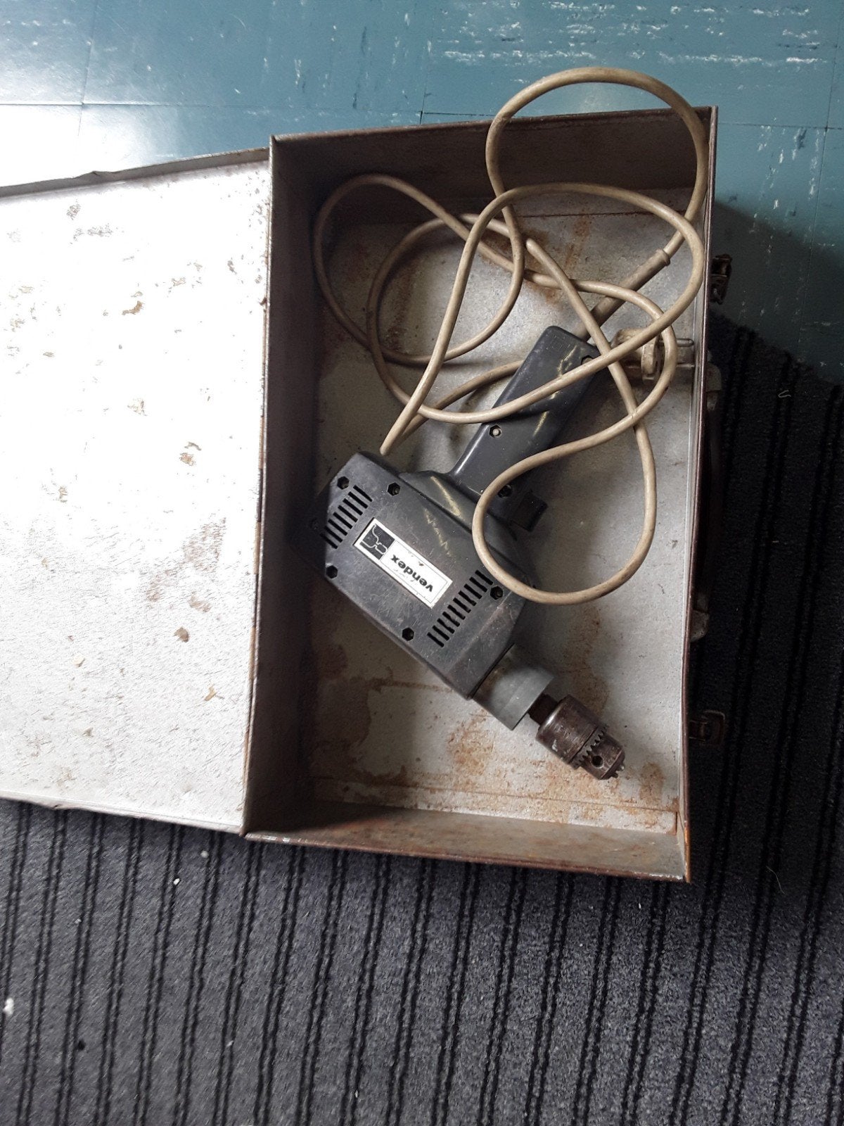 Vintage Vindex Boormachine met Metalen Koffer, Ophalen of Verzenden, Gebruikt, Minder dan 400 watt, Boormachine