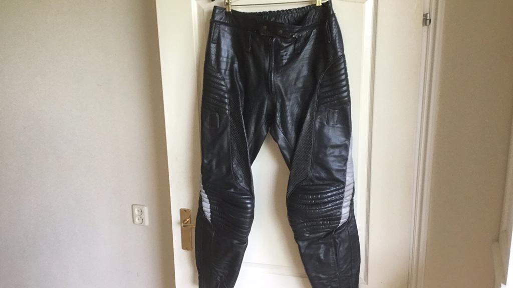 motorbroek Damen Leathers maat l zomerbroek, Motoren, Kleding | Motorkleding, Ophalen of Verzenden, Tweedehands, Broek | textiel