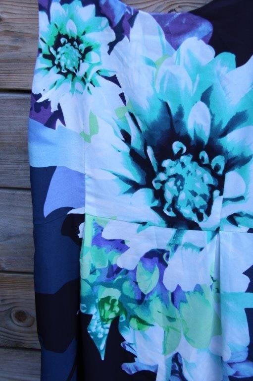 Jurk donkerblauw/ aqua K-Design mt Xs Vaste prijs, Kleding | Dames, K-design, Blauw, Ophalen of Verzenden, Zo goed als nieuw