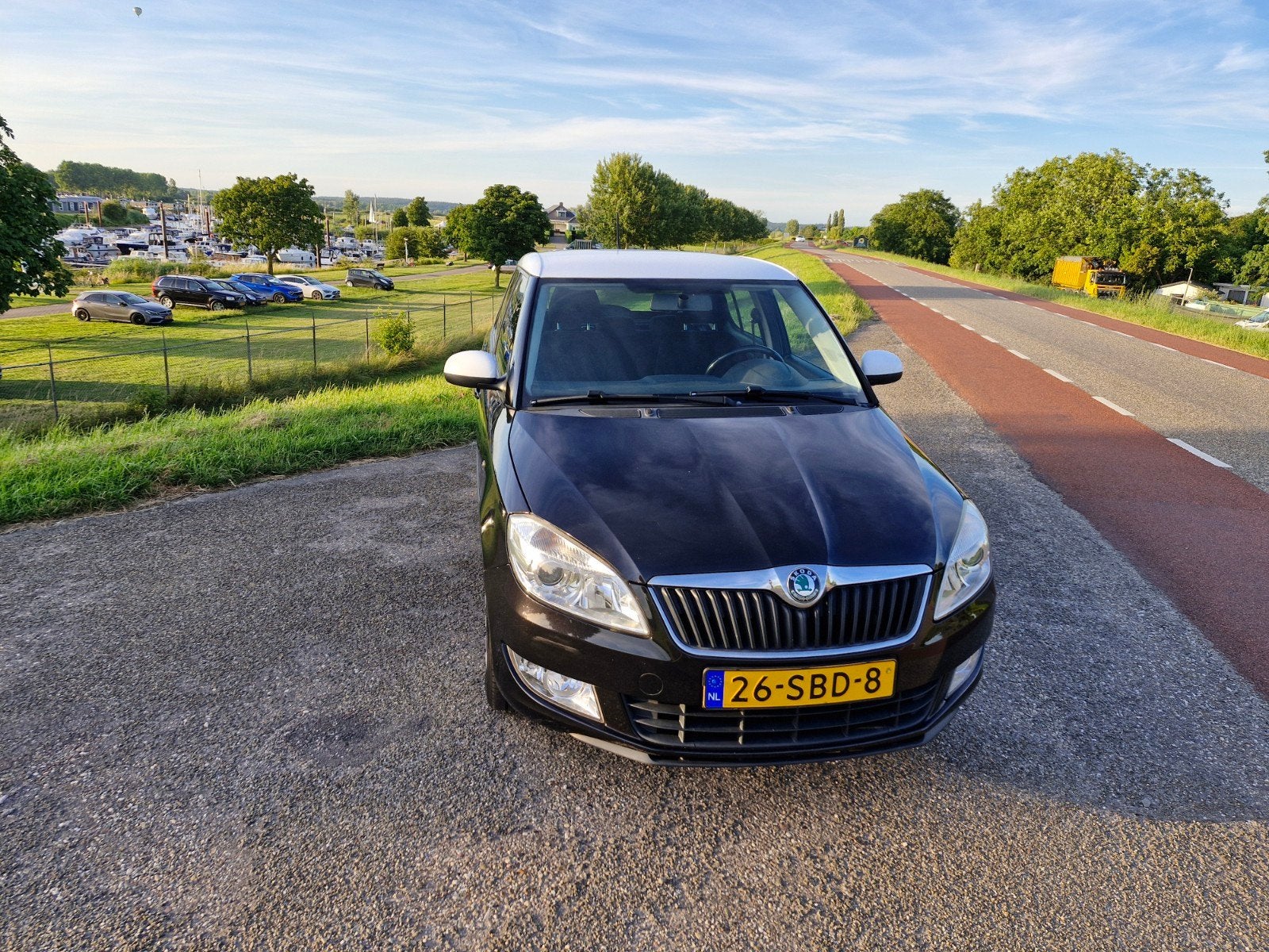 Skoda Fabia 1.2 TSI 63KW 2011 Zwart Apk tot 02-07-2027, Voorwielaandrijving, Stof, 40 €/maand, Zwart