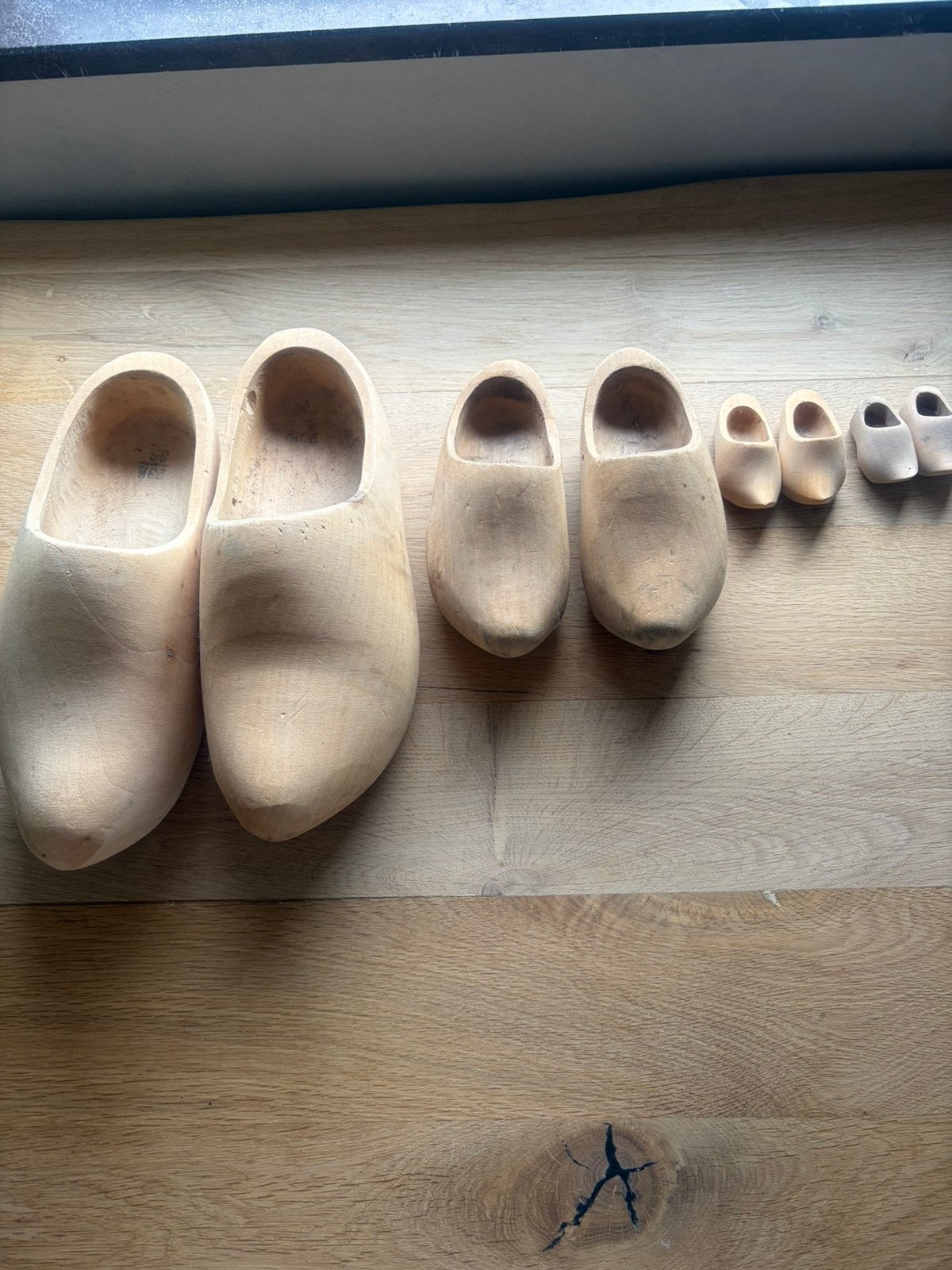 Houten klompen 4 paar, Ophalen of Verzenden, Zo goed als nieuw, Overige kleuren, Klompen