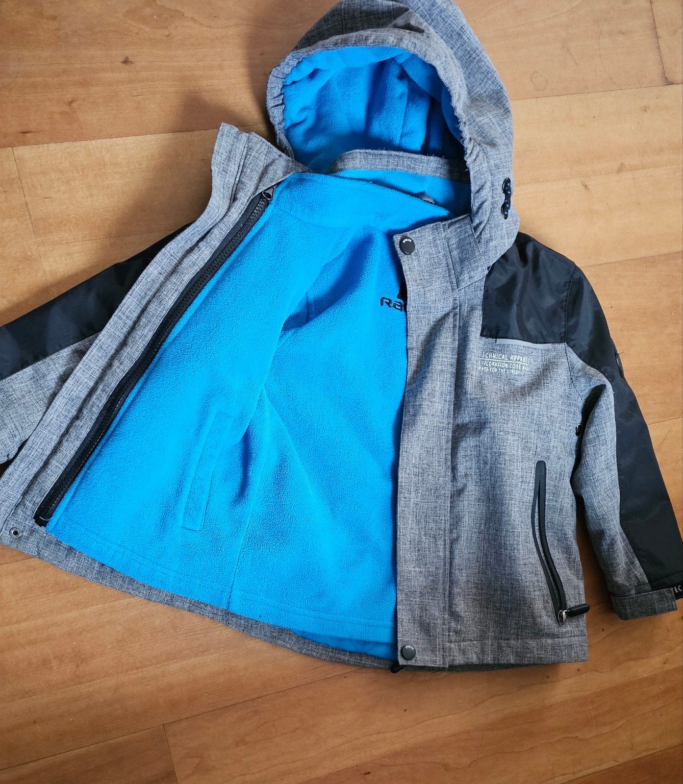 Kinderjas maat 110 – 2-in-1 jas met uitneembare fleece, Kinderen en Baby's, Kinderkleding | Maat 110, Ophalen of Verzenden, Gebruikt