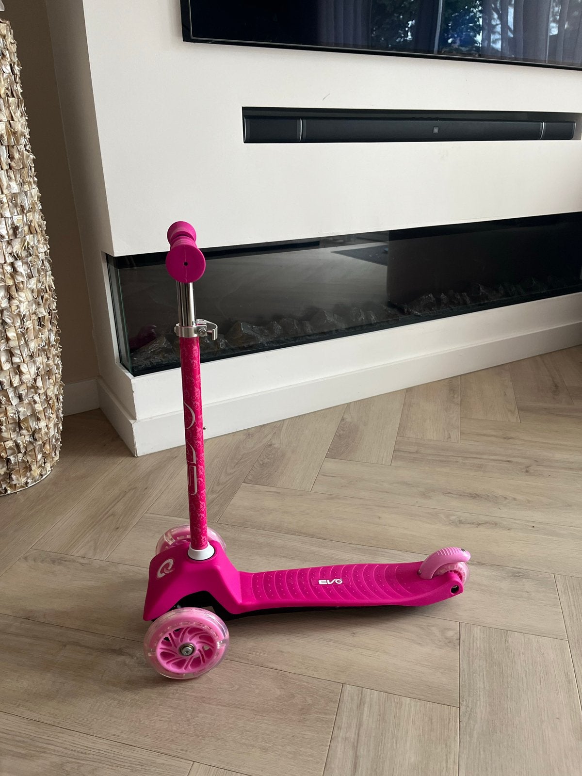 Roze EVO driewieler step voor kinderen, Ophalen of Verzenden, Gebruikt, Gewone step
