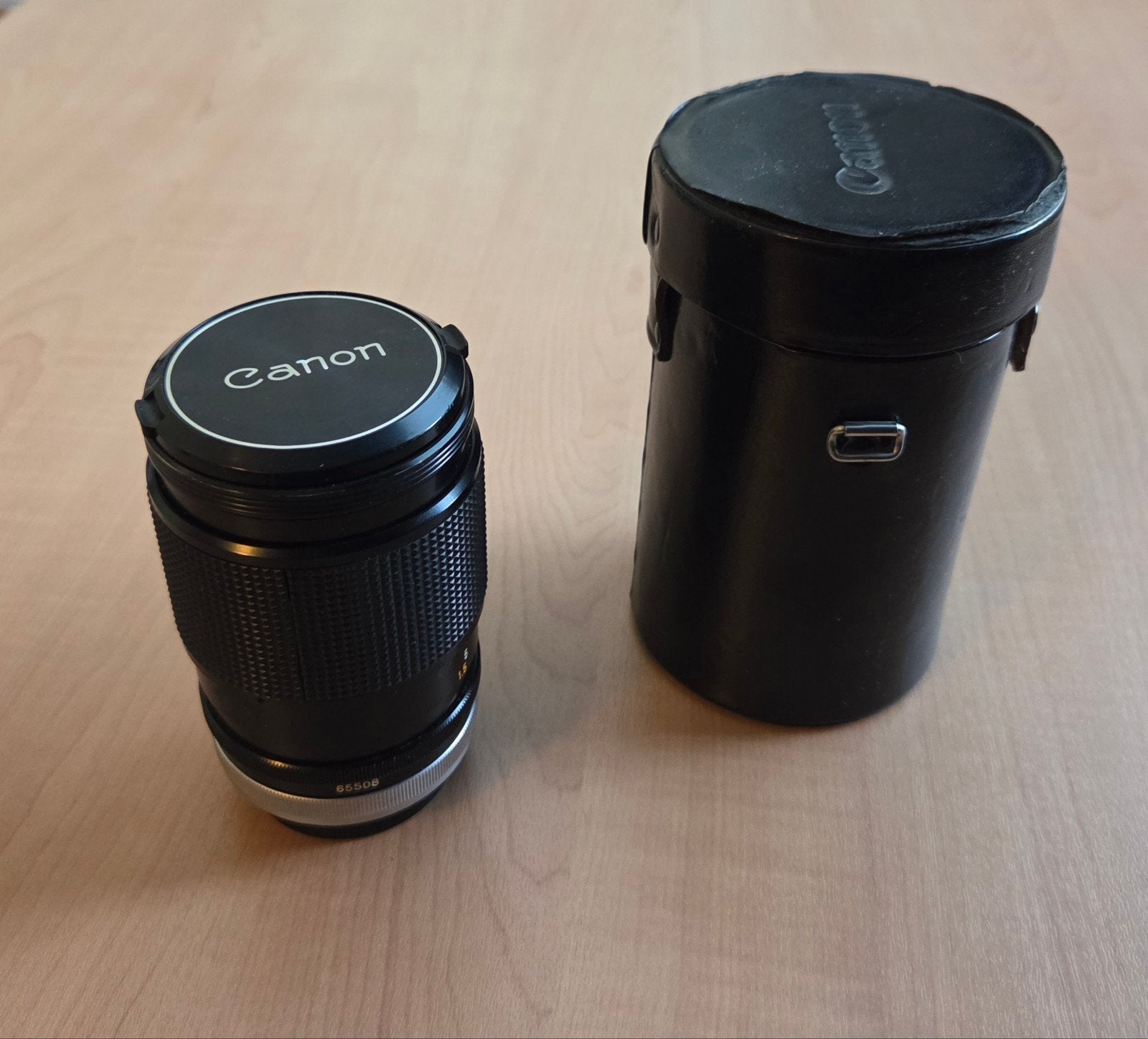 Canon FD 135mm 1:2.5 S.C. Telelens met hoes, Audio, Tv en Foto, Fotografie | Lenzen en Objectieven, Gebruikt, Canon, Canon FD