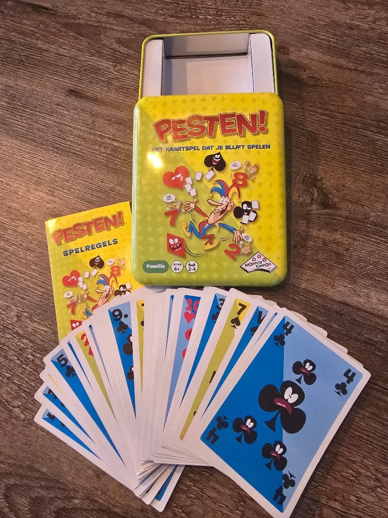 Pesten! Het Kaartspel dat je blijft spelen in blik, Een of twee spelers, Ophalen, Gebruikt, Identity Games