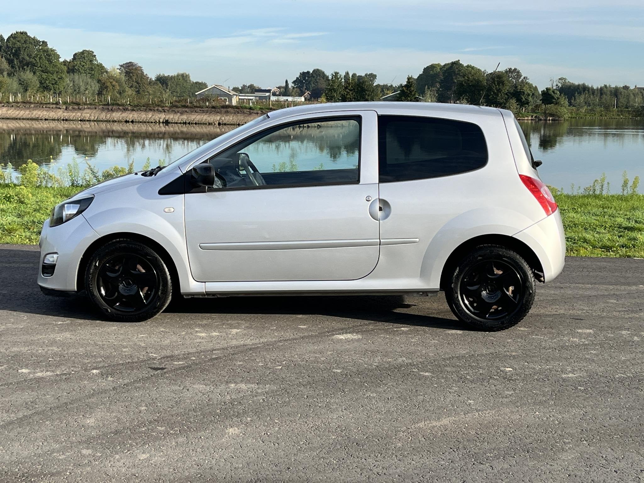 Renault Twingo 1.2 16V Collection Airco, cruise, radio, Voorwielaandrijving, Gebruikt, 4 cilinders, Origineel Nederlands