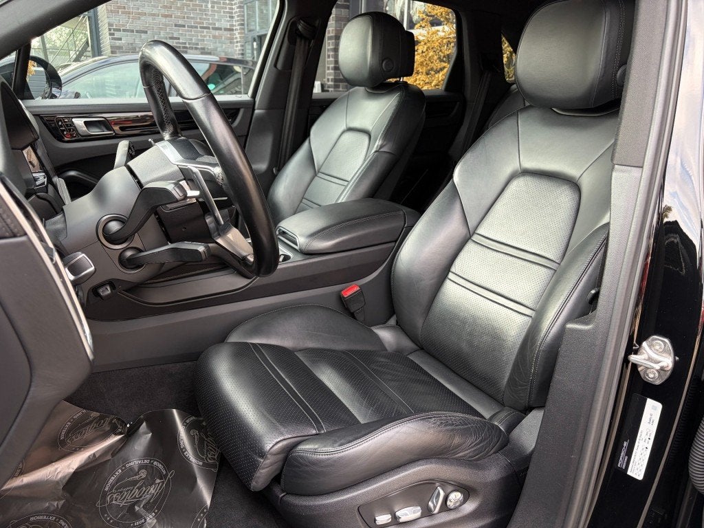 Porsche CAYENNE 3.0 E-HYBRID - ORG. NL. - TECHART - PANO - T, Auto's, Automaat, Cayenne, 14 kWh, Euro 6