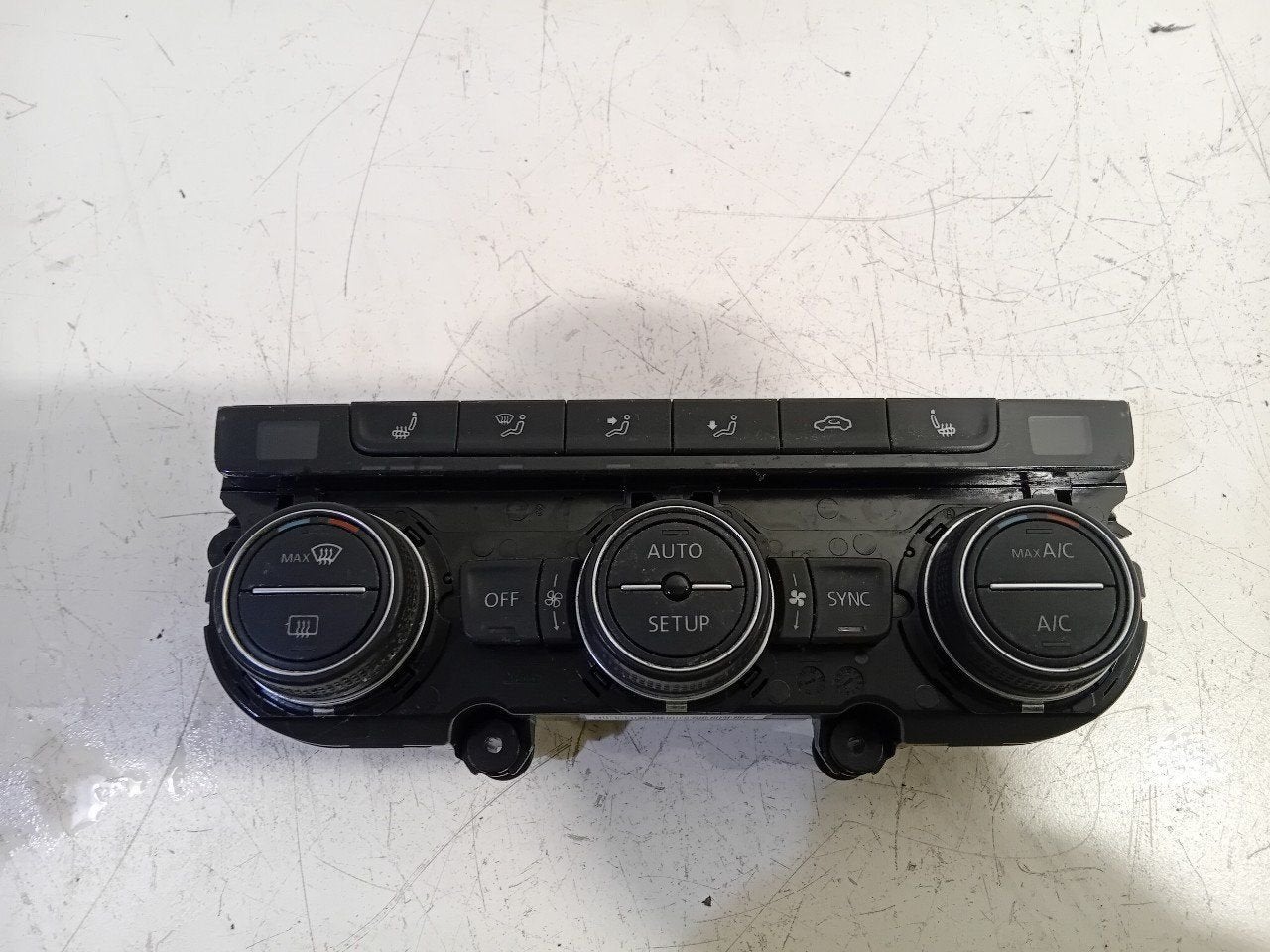 Bedieningspaneel kachel Volkswagen Golf, Onderdelen@venauto.nl, Van der Ven Autorecycling B.V., Gebruikt, Ettenseweg 76, 4706 PB Roosendaal, The Netherlands