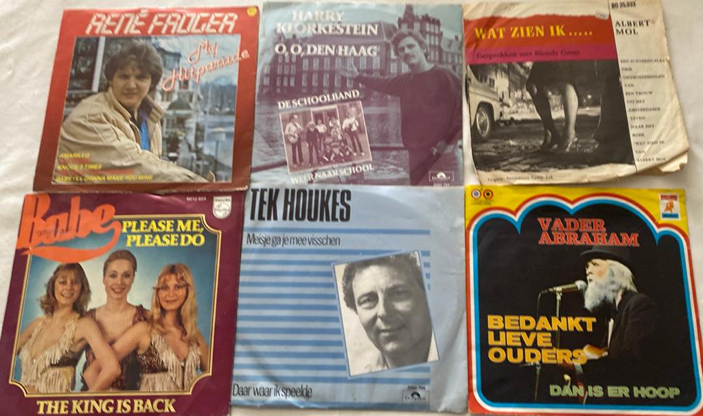 6 single’s, Babe, Froger, Harry, A. Mol, vader Abraham, Cd's en Dvd's, Vinyl | Nederlandstalig, Ophalen, Zo goed als nieuw, Overige formaten