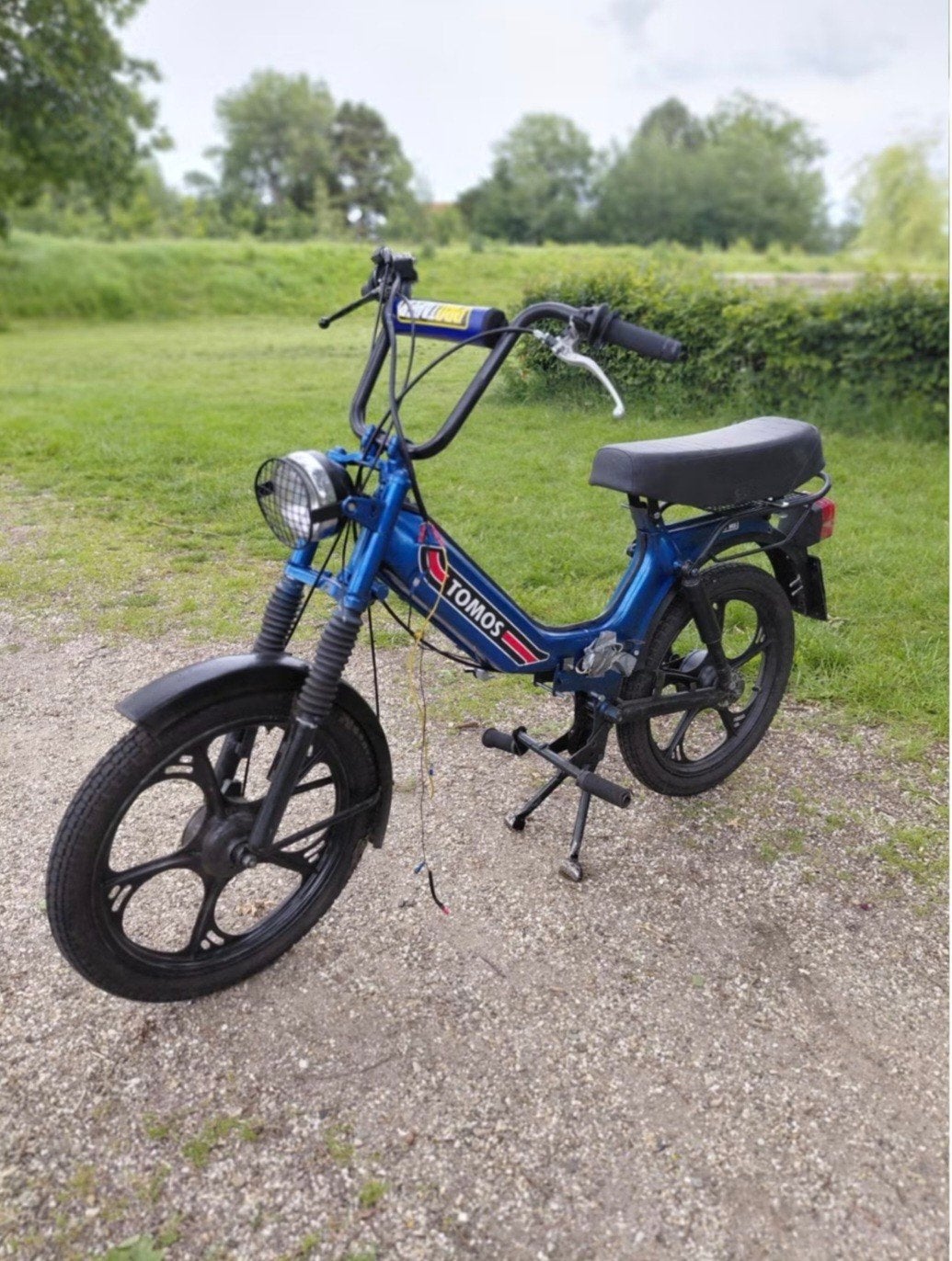 GEZOCHT Tomos rollend frame of frame, Fietsen en Brommers, Brommers | Tomos, Ophalen