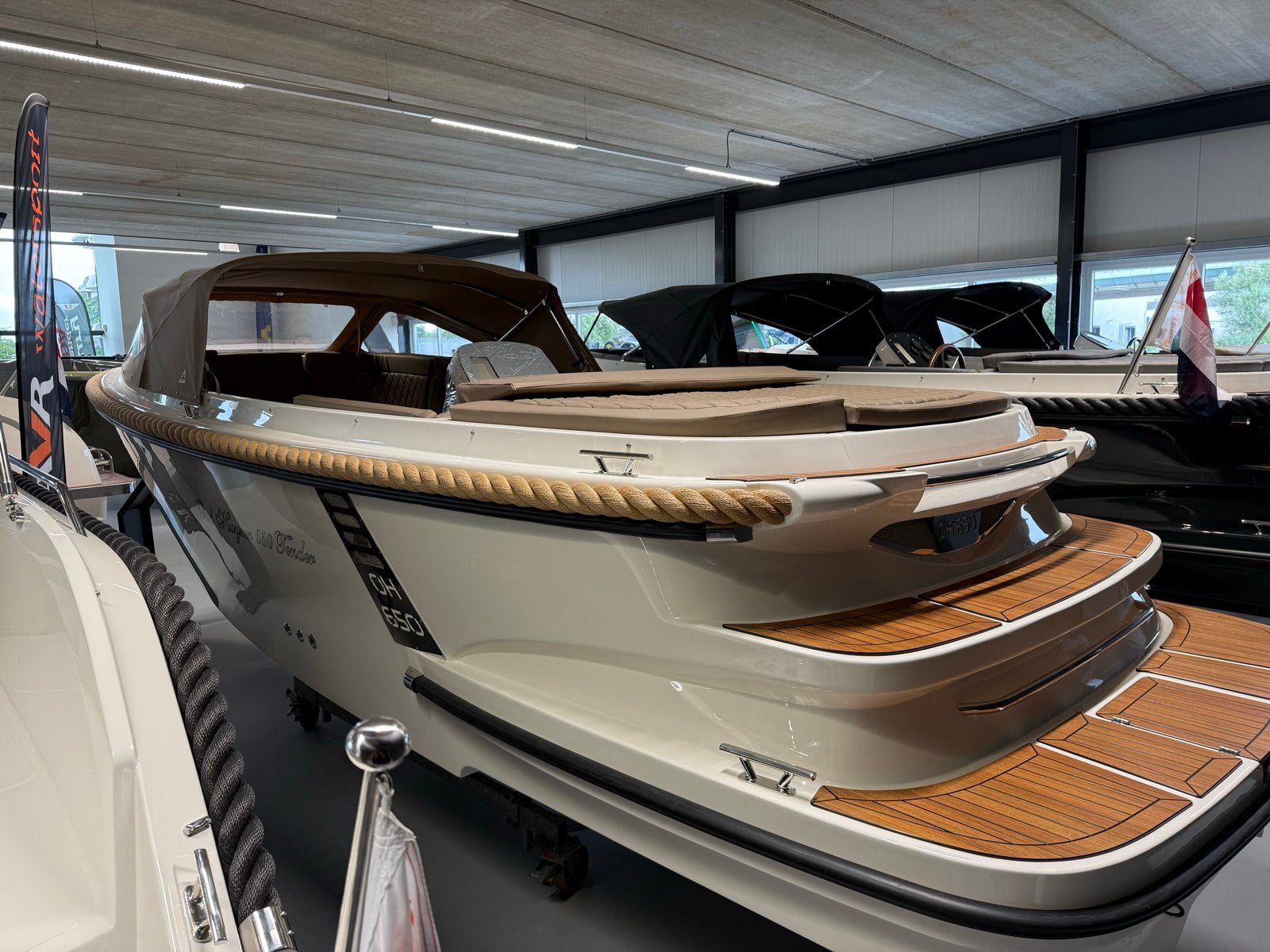 Oud Huijzer 650 Tender - Direct vaarklaar met 30 pk Suzuki, Tender, Nieuw, Rondzit, 6 m