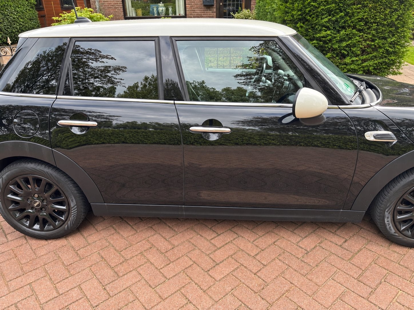 Mini 5-deurs 1.5 136pk 2015 Zwart, Auto's, 136 pk, Origineel Nederlands, Handgeschakeld, Particulier