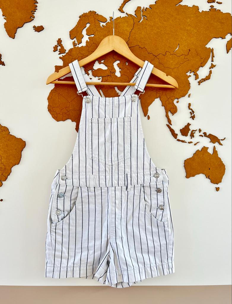 Leuke witte tuinbroek met donkerblauwe pinstripes, Ophalen of Verzenden, Zo goed als nieuw