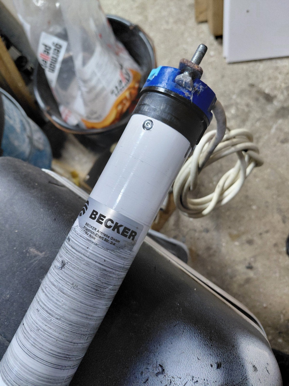 Becker rolluikmotor 60mm 61cm lang, Gebruikt, Overige kleuren, Minder dan 100 cm, Ophalen of Verzenden