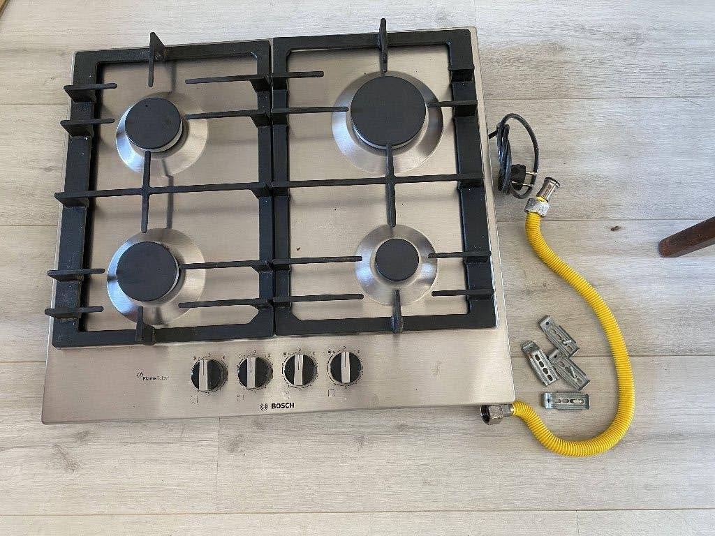 Bosch inbouw gaskookplaat in uitstekende staat, Ophalen, 4 kookzones, Zo goed als nieuw, Inbouw
