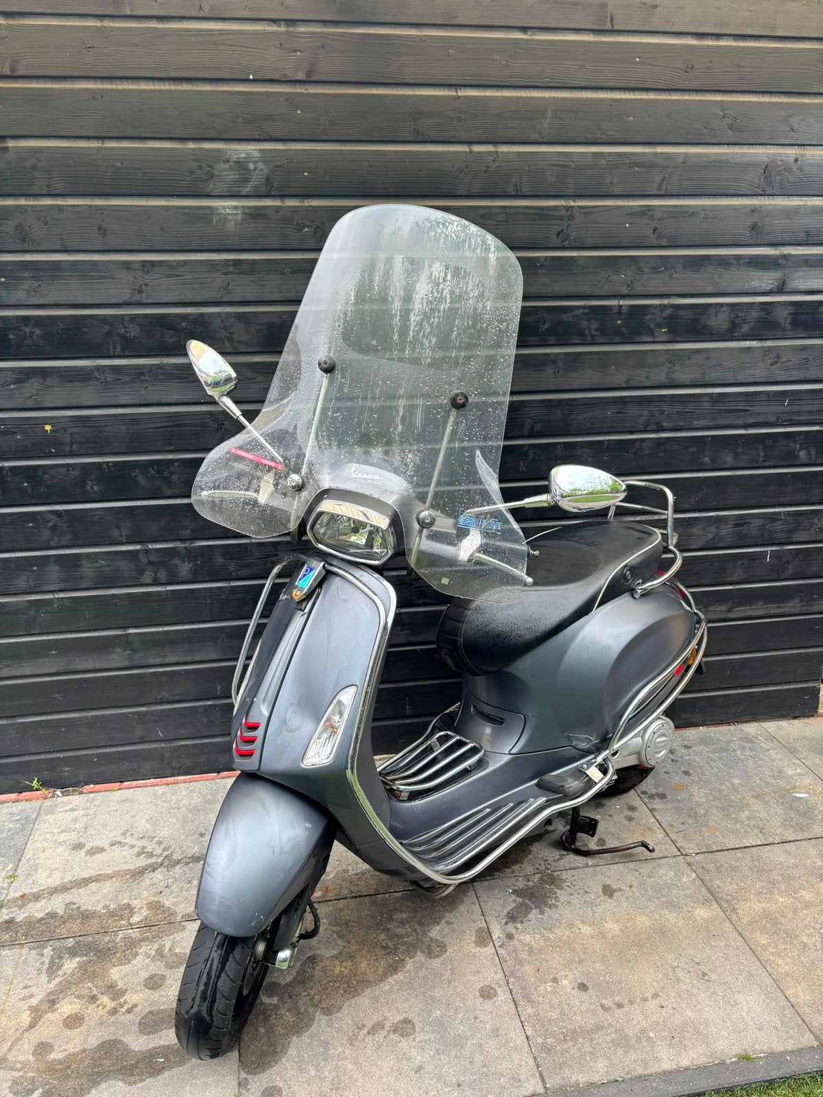 Vespa sprint 2018 snor, Fietsen en Brommers, Ophalen of Verzenden, Zo goed als nieuw, Benzine