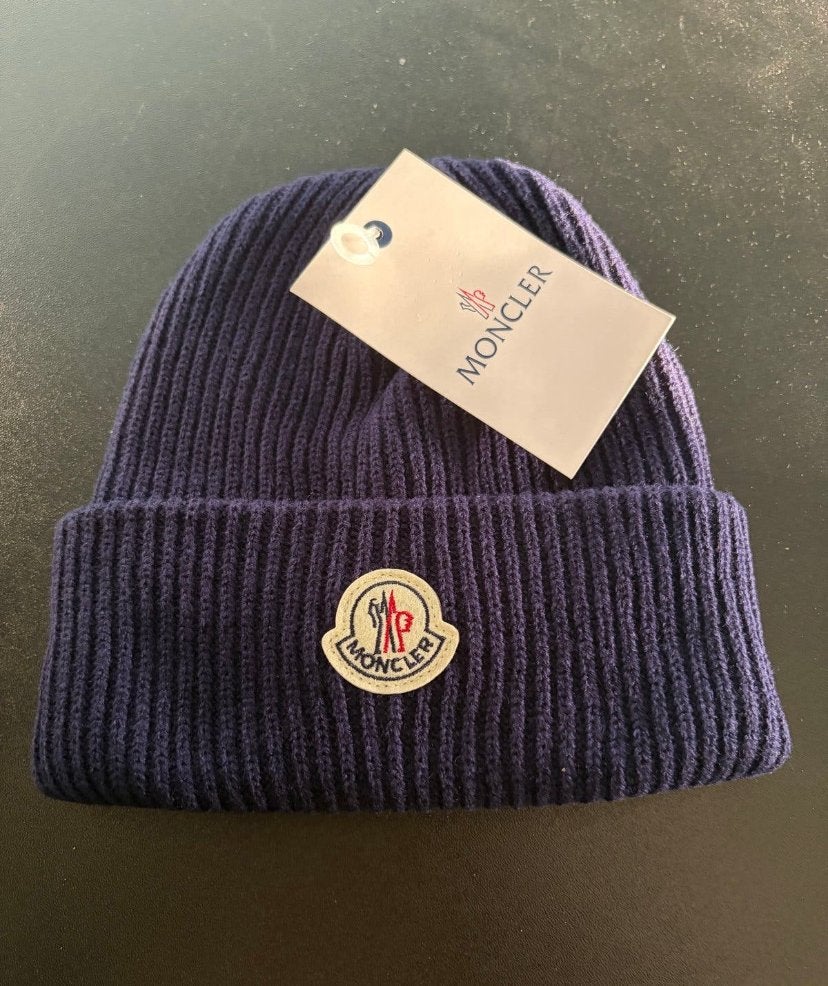 Moncler Muts Blauw - Nieuw met label, Ophalen of Verzenden, Nieuw, Muts
