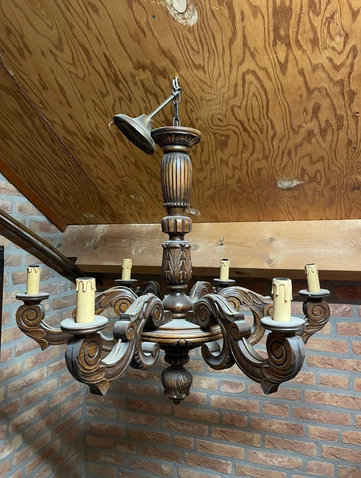 Grote antieke hout uitgesneden knoonluchter bar mancave, Ophalen, Zo goed als nieuw, Hout