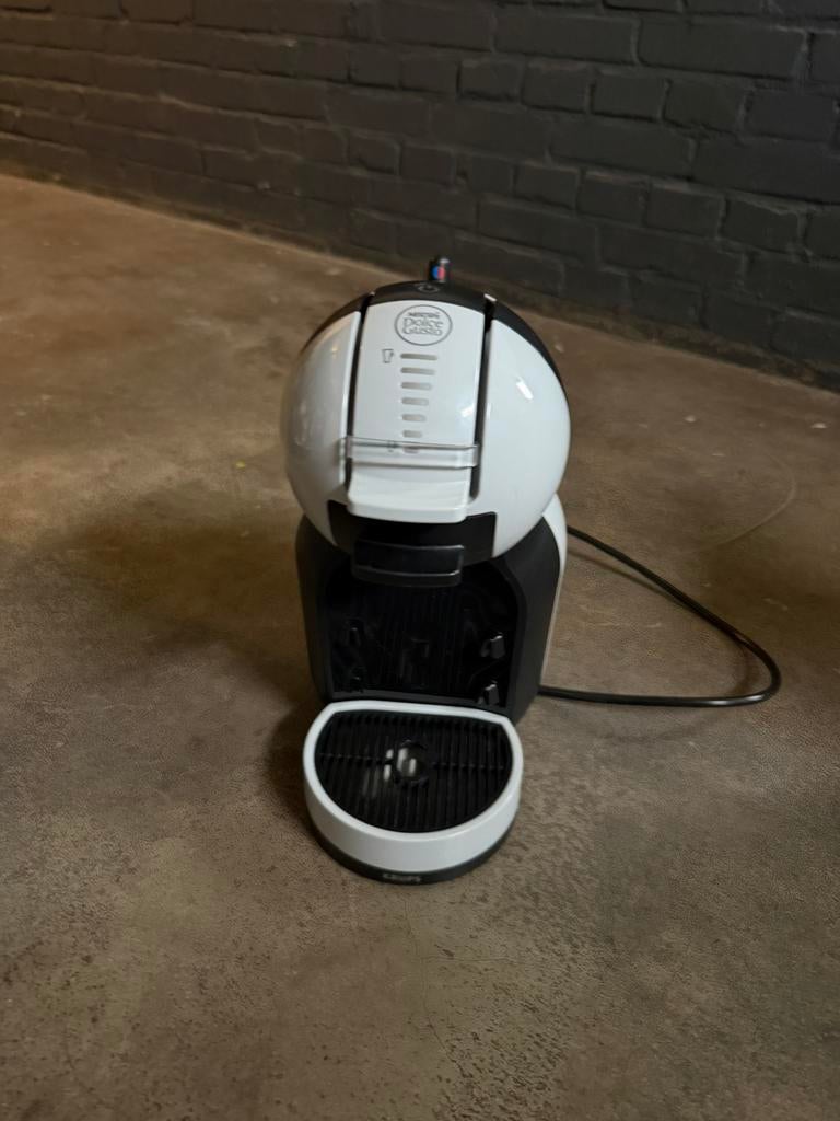 Krups NESCAFÉ Dolce Gusto + cuphouder en cups, Ophalen, Koffiepads en cups, 10 kopjes of meer, Koffiemachine