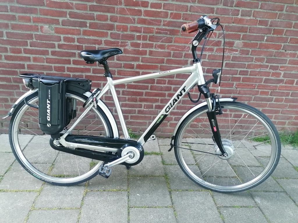 Giant twist electrische herenfiets als nieuw, Fietsen en Brommers, Fietsen | Heren | Herenfietsen, Ophalen, Gebruikt, Versnellingen