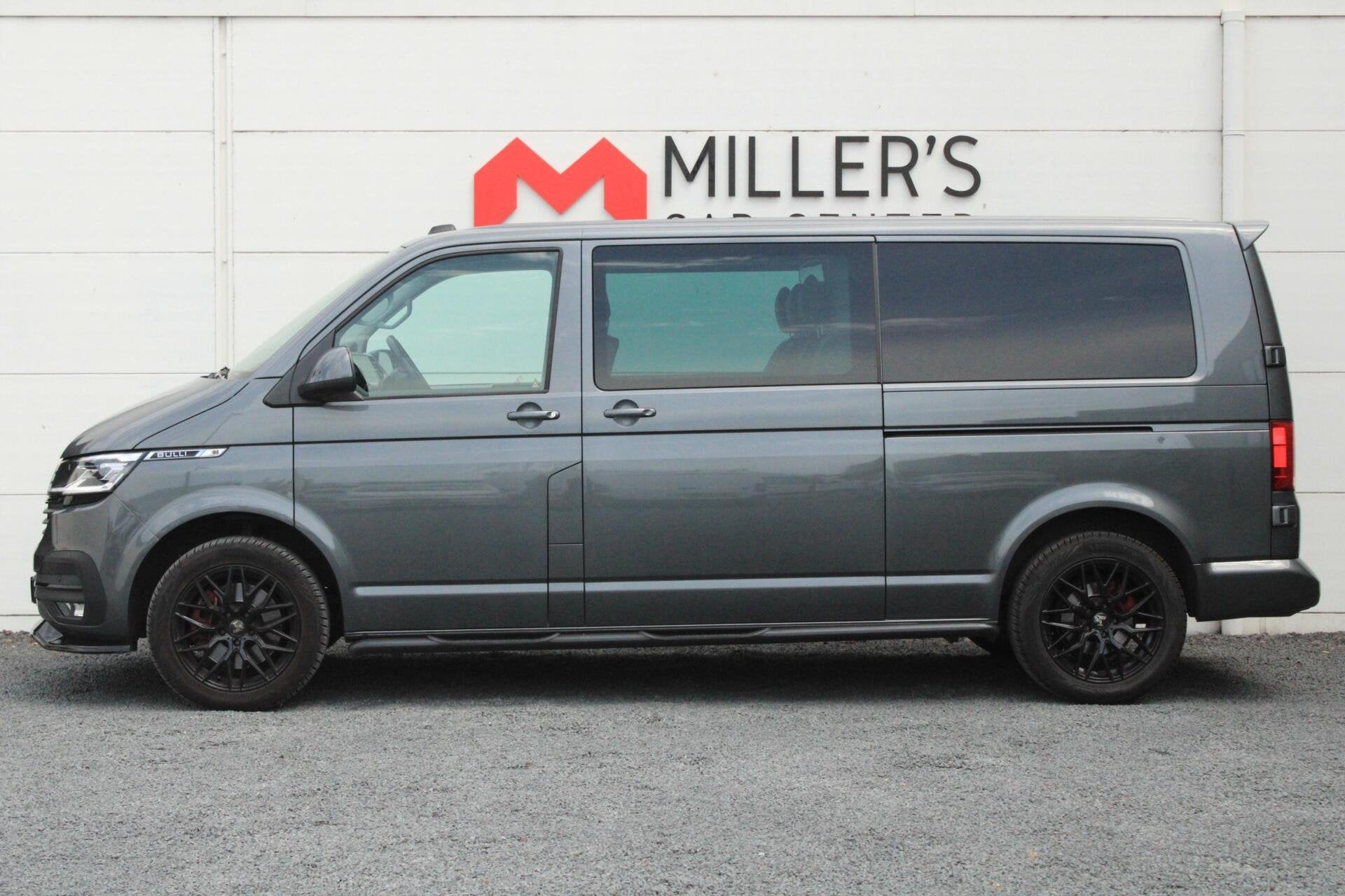 Volkswagen Transporter 2.0 TDI L2H1 30 DC Bulli 75-edition, Auto's, Dealer onderhouden, Gebruikt, 4 cilinders, Met garantie (alle)