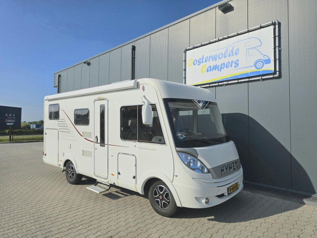 Hymer B514 Hefbed Vastbed Zeer Luxe LPG/Solar/Camera/Maxfan, Integraal, Luifel, Ringverwarming, Fiat