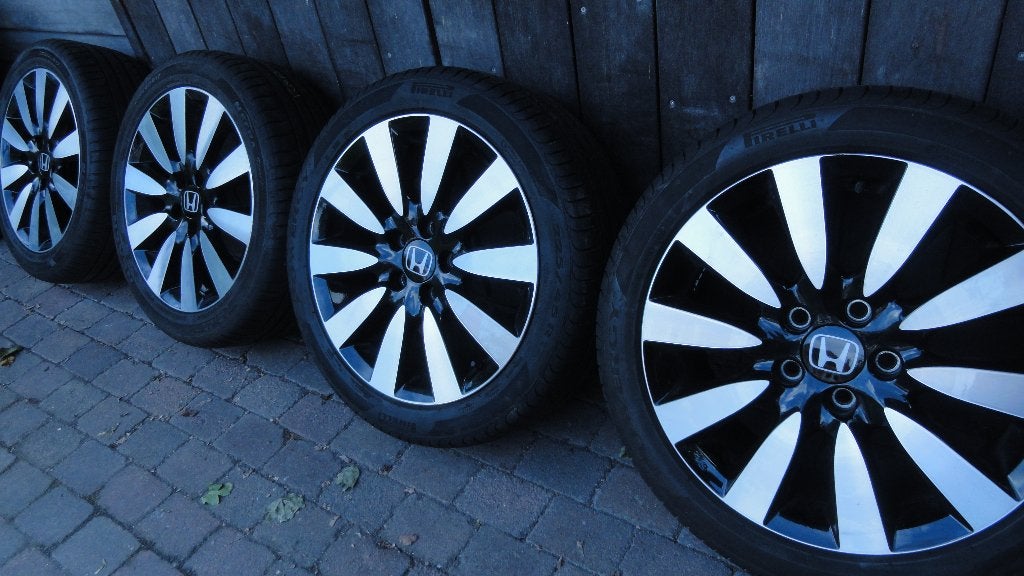 Honda Civic alu velgen origineel met zomerbanden 17 inch, Auto-onderdelen, Banden en Velgen, Ophalen, Banden en Velgen, Nieuw
