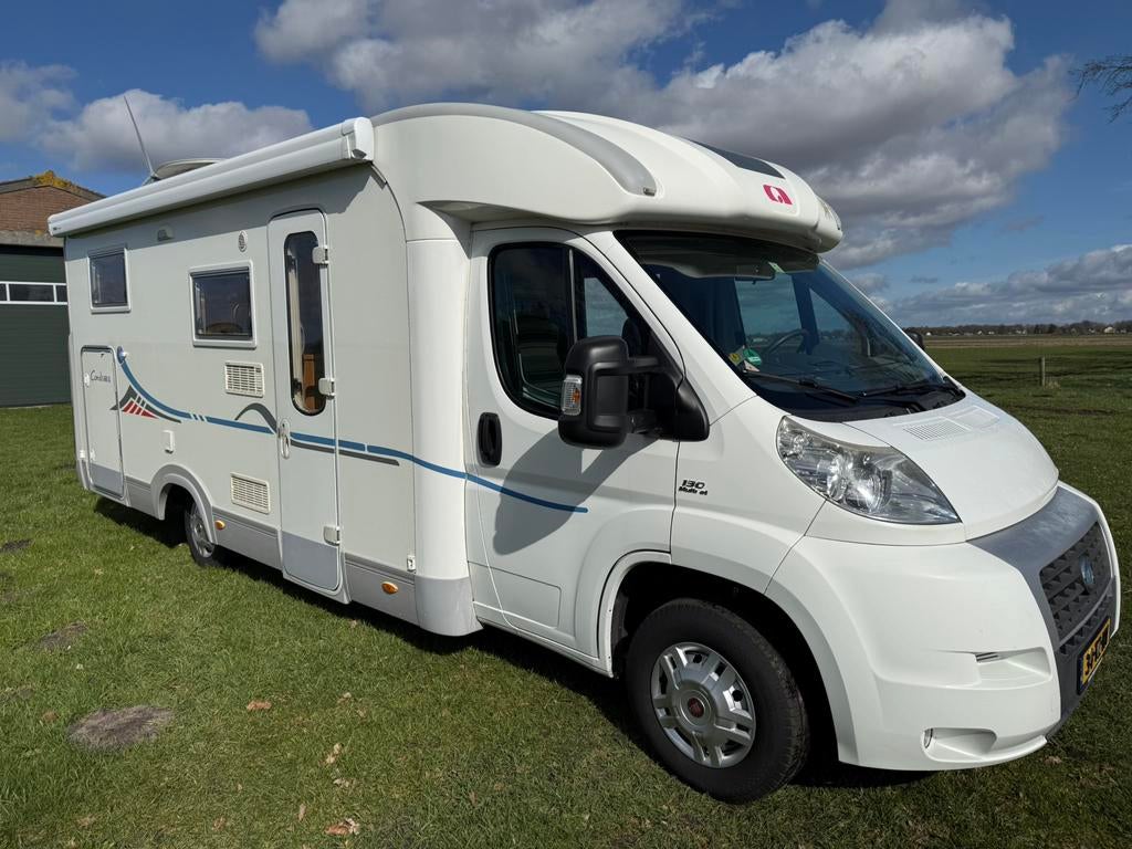 Adria 660 SL 2007 105.000 km lengte bedden.Zeer mooie staat., Caravans en Kamperen, Campers, Particulier, Half-integraal, Adria